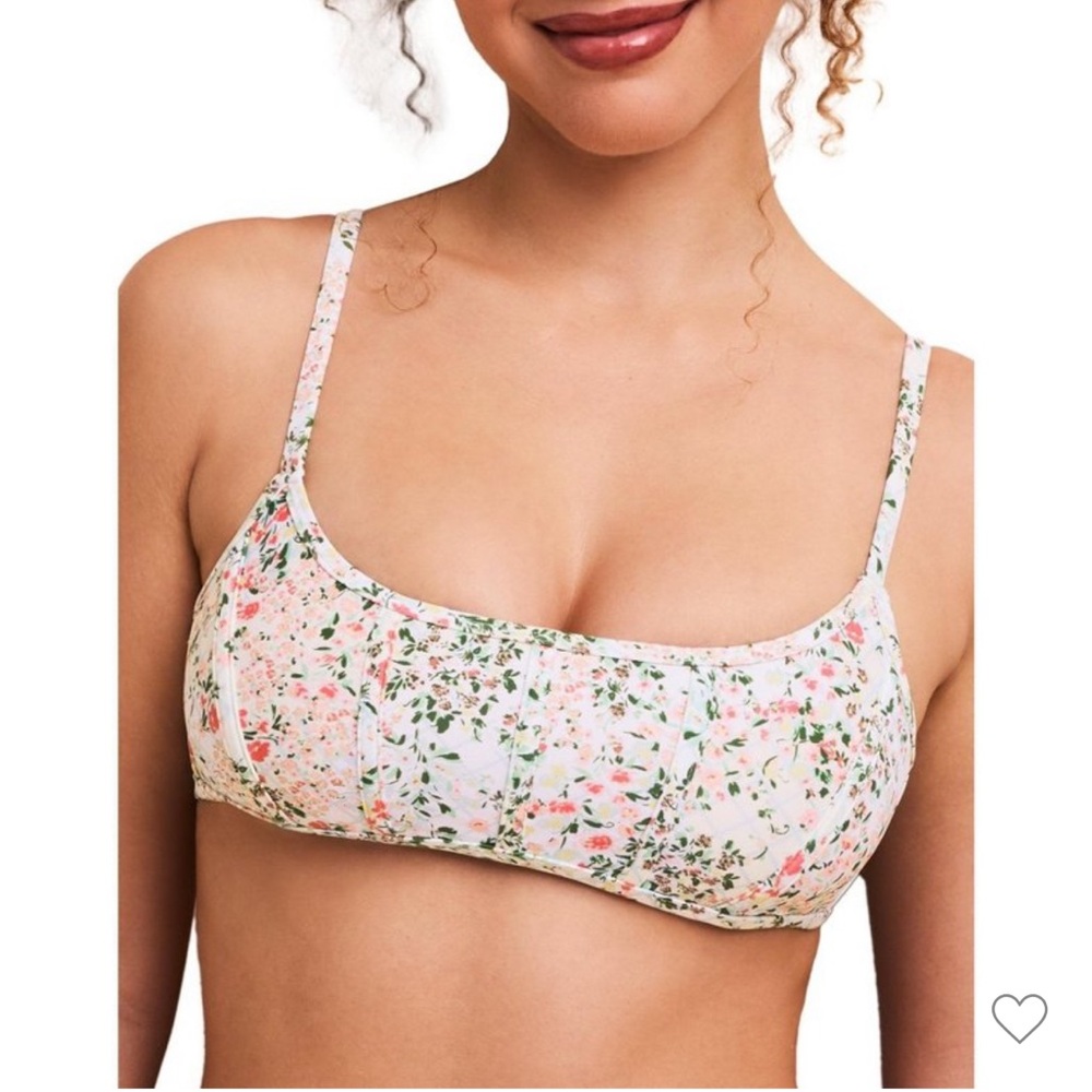BRAND NEW & SOLD OUT! Adore Me Vivien Bikini Top in Valcea Floral Garden Party